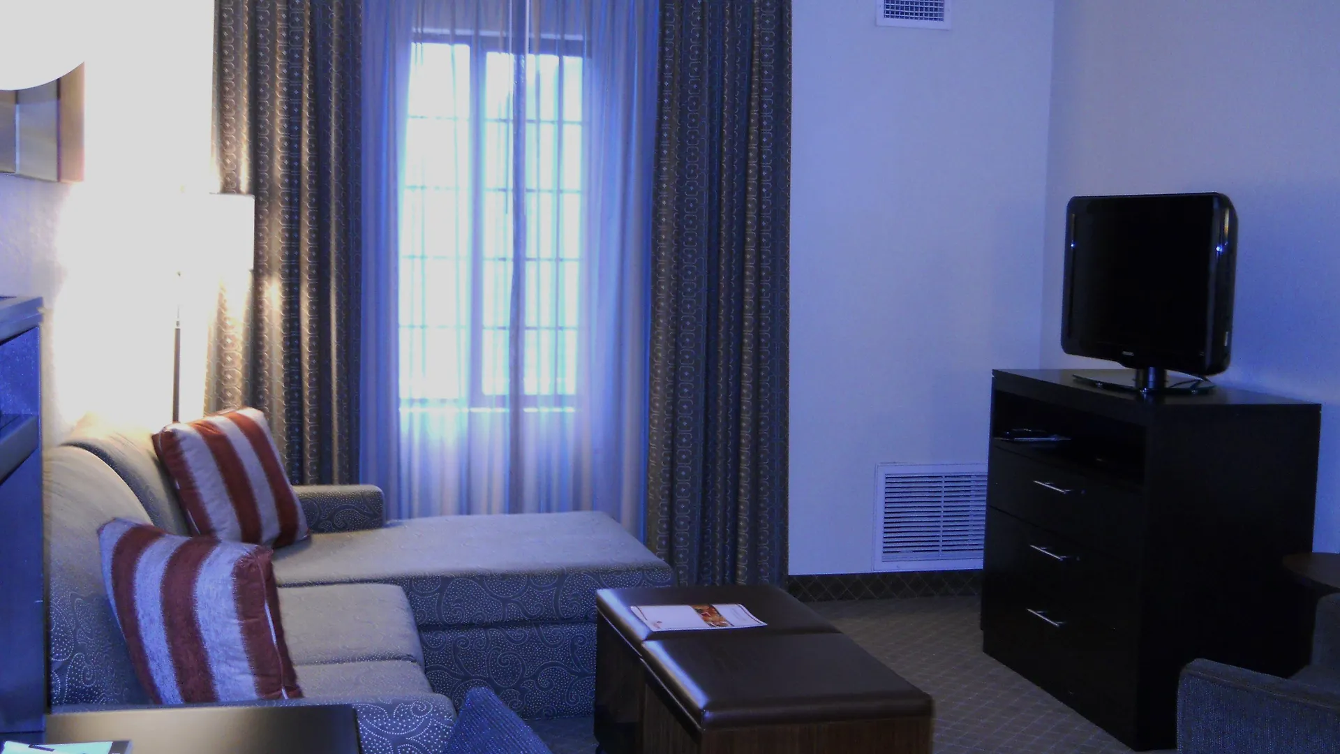 Hotel Staybridge Suites Columbus-Airport By Ihg
