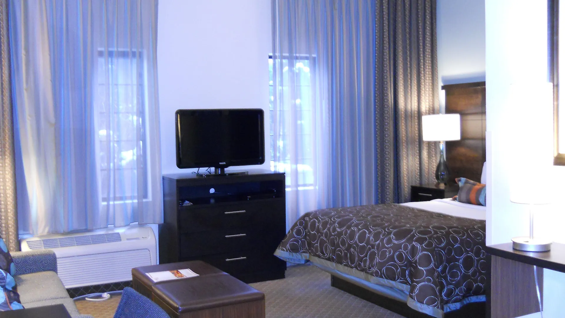 Staybridge Suites Columbus-Airport By Ihg Hotel