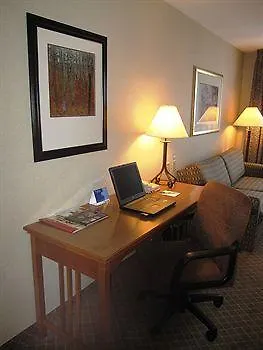 Staybridge Suites Columbus-Airport By Ihg 3*, Columbus
